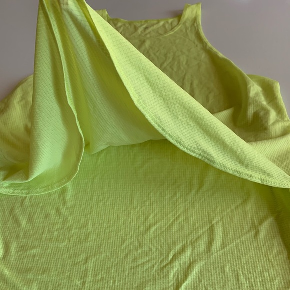 Fabletics Neon Tank Top - Picture 4 of 4